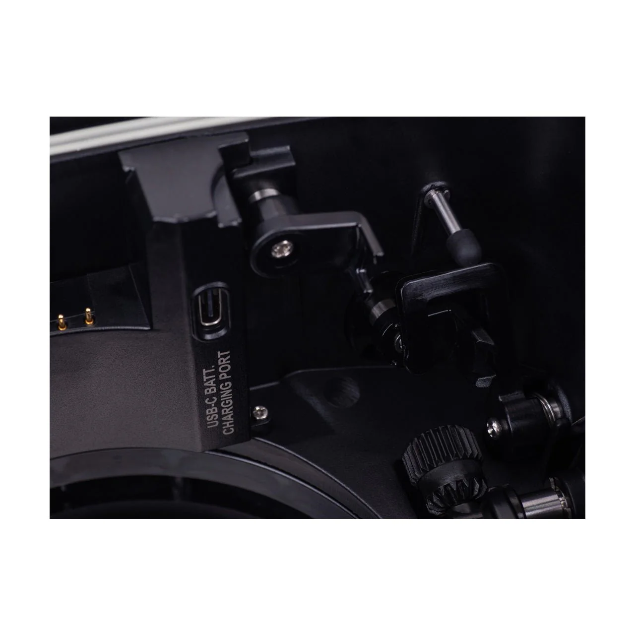 AOI Underwater Housing Sony A7CII & A7CR UH-A7CII - Image 21