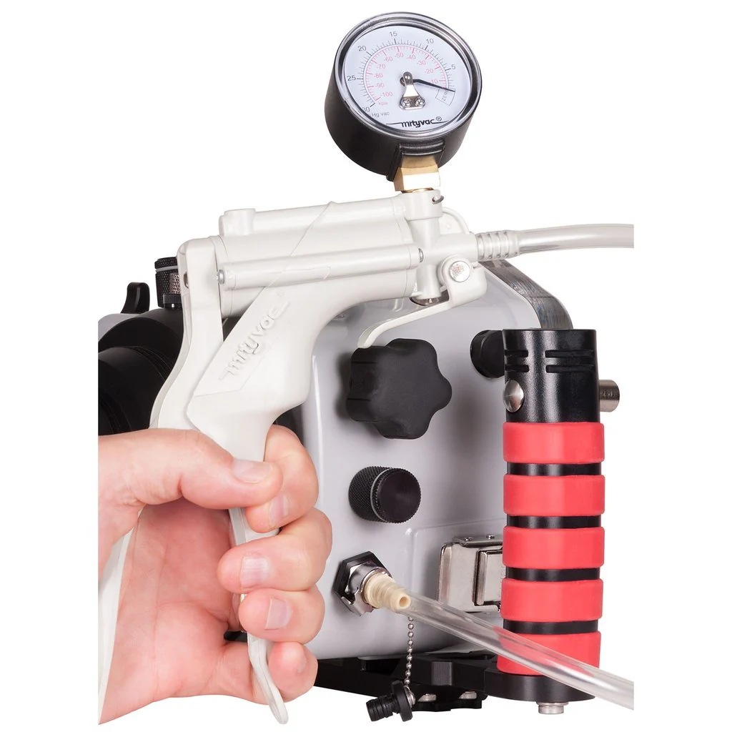 Ikelite Vacuum Valve for 1/2 Inch Holes - Image 3