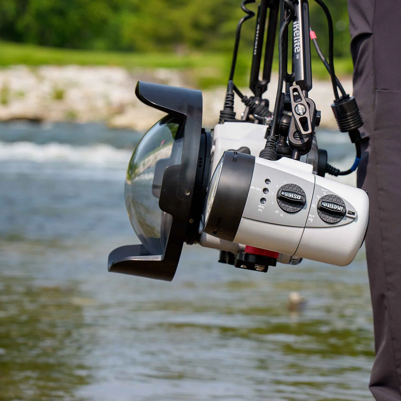 Ikelite DS165 TTL Strobe – Electrical Bulkhead - Image 9